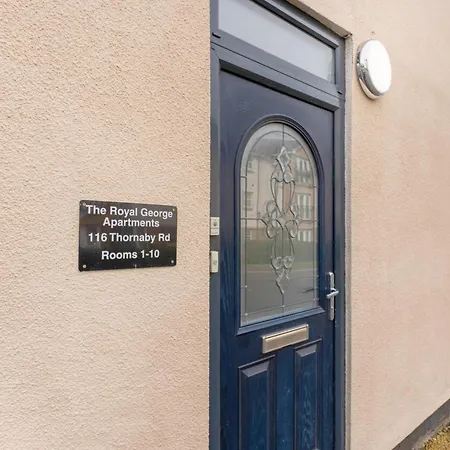 New! Stylish 5-bed In Stockton-on-tees By With Us, Perfect For Contractors & Large Groups, Free Parking! *