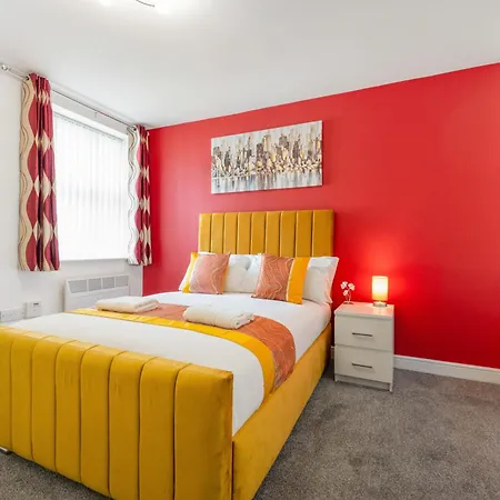 公寓 New! Stylish 5-bed In Stockton-on-tees By With Us, Perfect For Contractors & Large Groups, Free Parking! 蒂诗上的索纳比